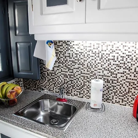 White Side Apartment